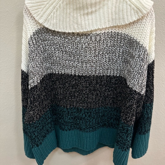 Lane Bryant Sweater NWT 26/28 - Picture 2 of 3